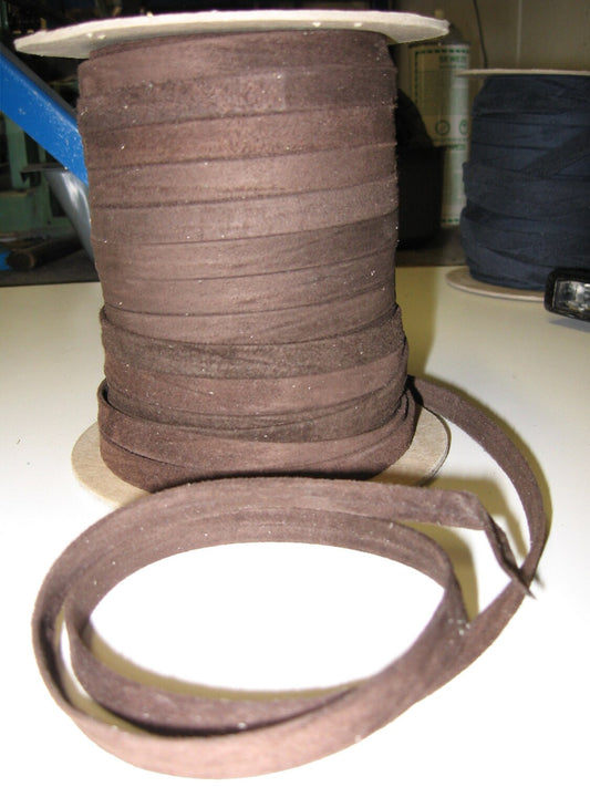 Genuine Pig Leather Stripping 3/8" Double-Fold in Chocolate Brown (5 yds) SM0375BP