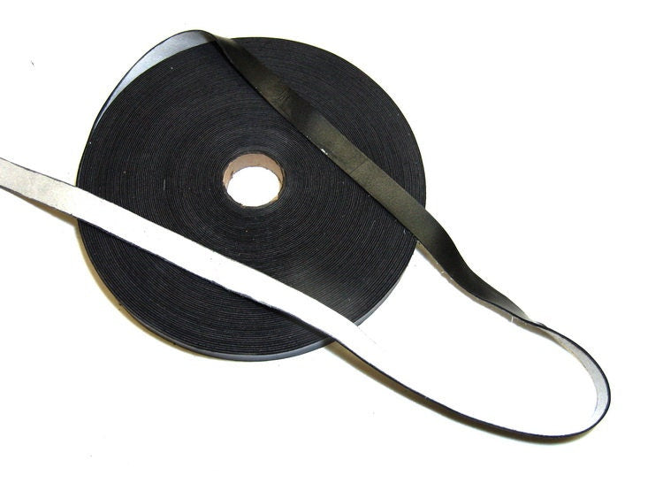 Genuine Black Inked Edge Cowhide Leather Stripping with White Base, 3/4" flat (5 yds) 0750FC9I