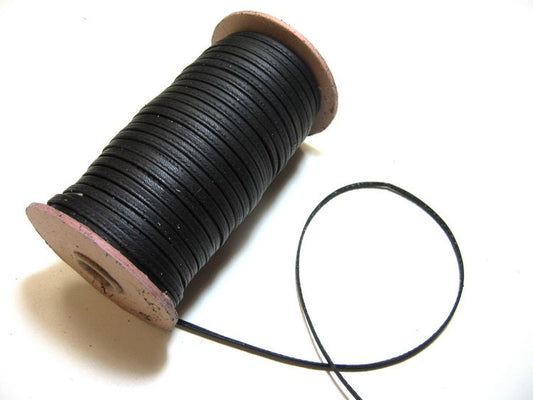 5/32" Side-Folded with Reinforcement, Stitched Cowhide Leather Lacing in Black Lustre (5 YDS) 0156SD9S